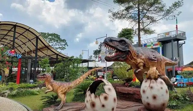 40 Tempat Wisata di Sleman Terbaru 8 suraloka zoo sleman