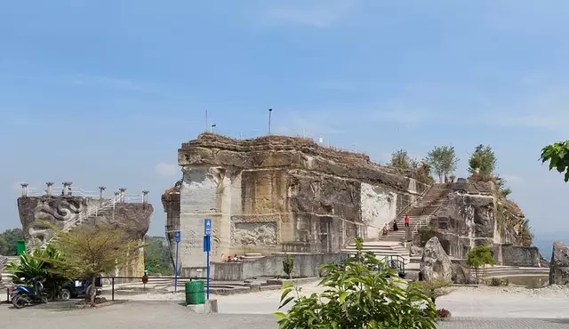 40 Tempat Wisata di Sleman Terbaru 6 tebing breksi sleman